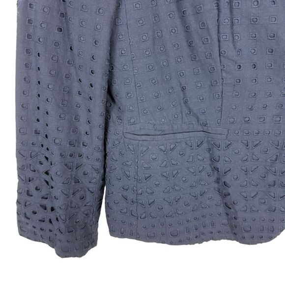 Ann Taylor Navy Eyelet Blazer- Size 8 - Picture 4 of 8